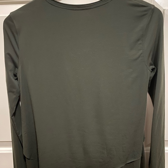 Lululemon Long Sleeve - Picture 3 of 4